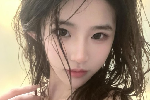百万粉丝的绝美网红因为穿紧身衣被网暴了？